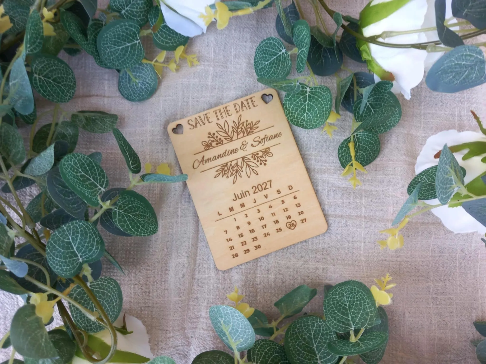 Save the Date bois personnalisé – Gravure prénom & date – Magnet mariage – Annonce mariage originale – Image 2